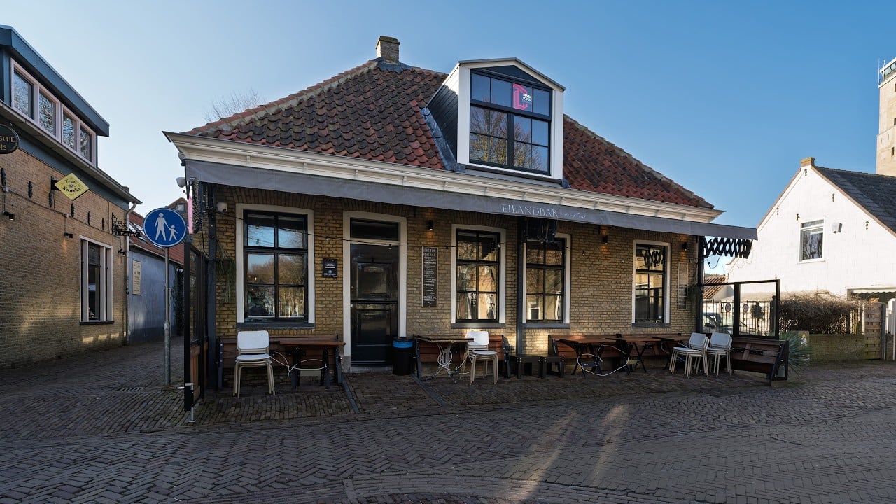 Kerijfbar Terschelling | Ervaring met licht, beeld en geluid installatie door Rients Faber