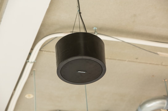 Omroep speaker Omroep speaker