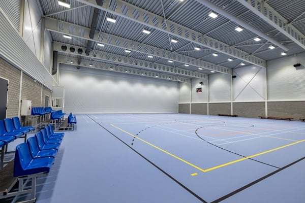 Geluidsinstallatie voor sportaccommodatie