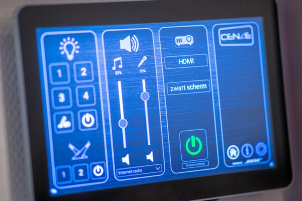 Geluidsinstallatie voor winkels bedienen