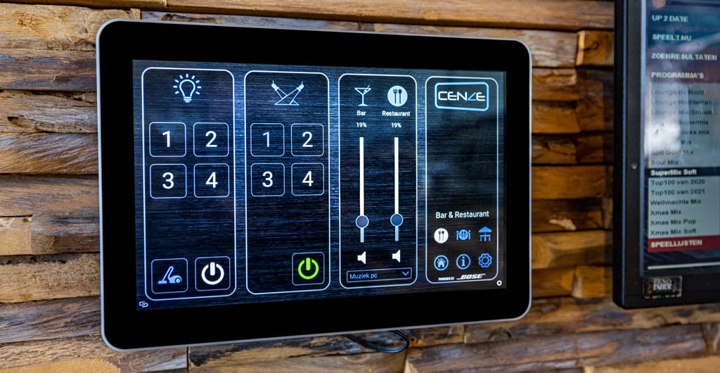 Bediening terras geluidsinstallatie