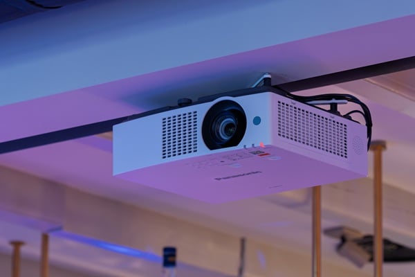 Beamer voor WK voetbal uitzenden